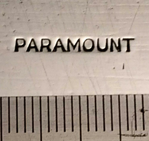 35mm FILM FLANGE VINTAGE 1200' POLISHED ALUMINUM "PARAMOUNT" (Studios Hollywood) - Picture 2 of 12