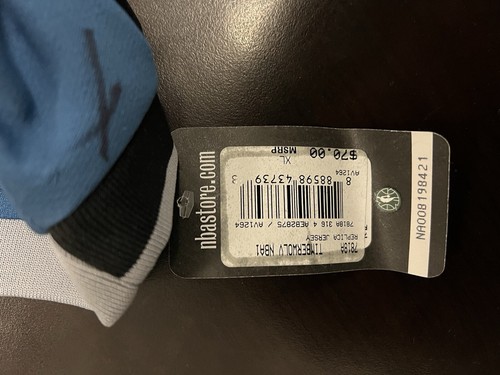 Karl Anthony Towns Signed TimberWolves NBA Jersey - Picture 6 of 17