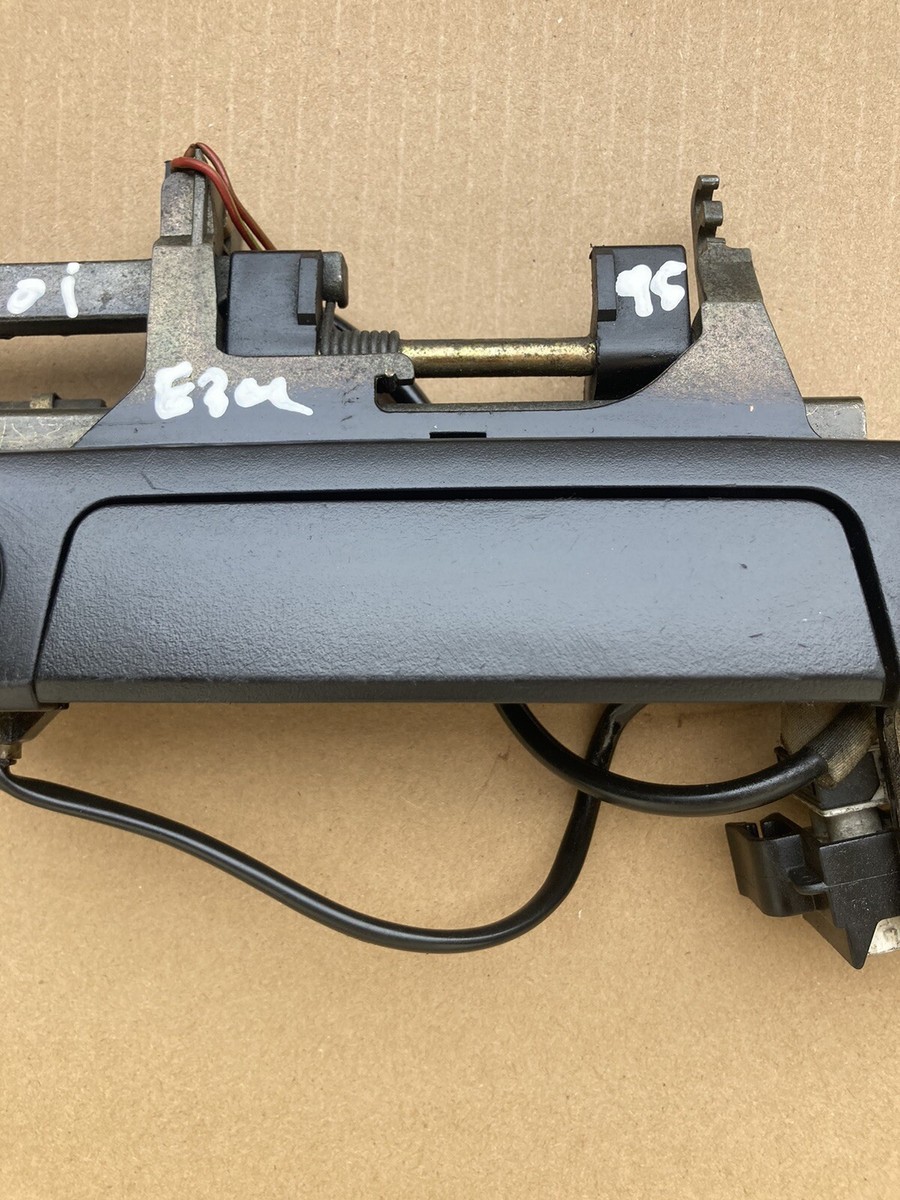 BMW E34 Exterior Right Front Door Handle 525i 530i 540i 93-95, 3