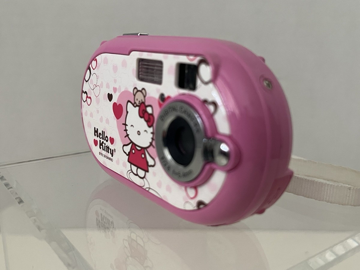 Hello Kitty Digital Camera Sanrio 2009 Used Not Tested No Charger