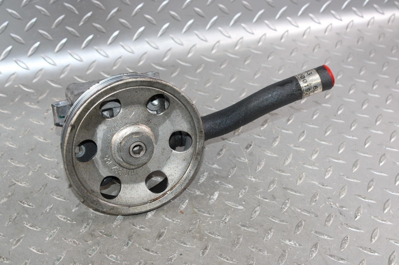 14-19 GHIBLI 3.0L Factory Hydraulic Power Steering Pump Pulley Assembly Unit OEM