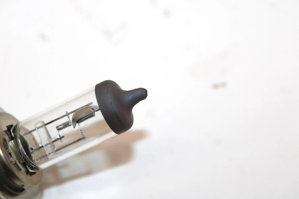 Bombilla de faro Polaris OEM 2870448 B25 Foto 2 de 4