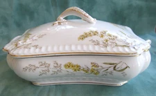 Royal Vitreous Yellow Flowers Jophn Maddock & Sons Covered Dish