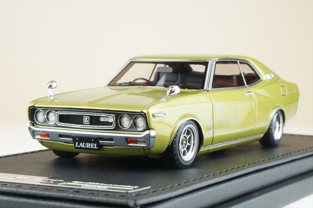 ignition model 1/43 NISSAN Laurel 2000SGX (C130) Green ignition model 1/43 NISSAN Laurel 2000SGX (C130) Green