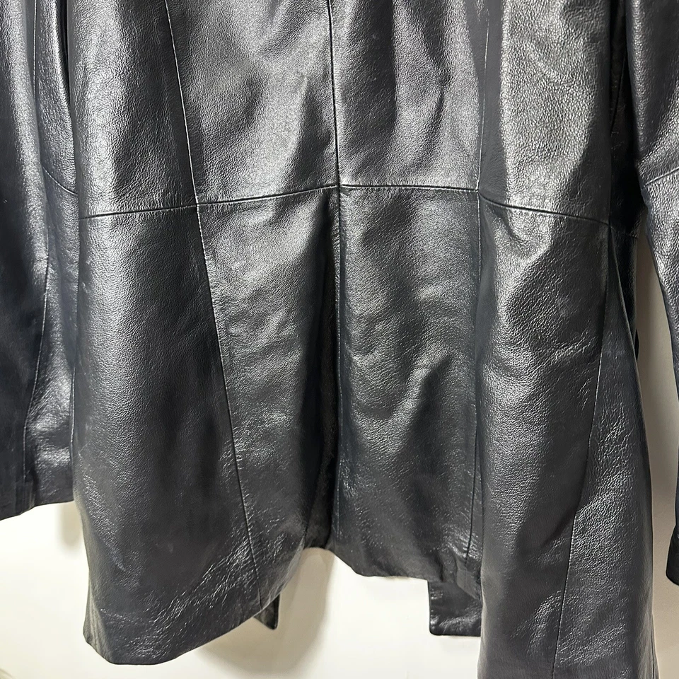 Chaqueta para mujer Colebrook clásica negra 100 % cuero talla pequeña Foto 3 de 4