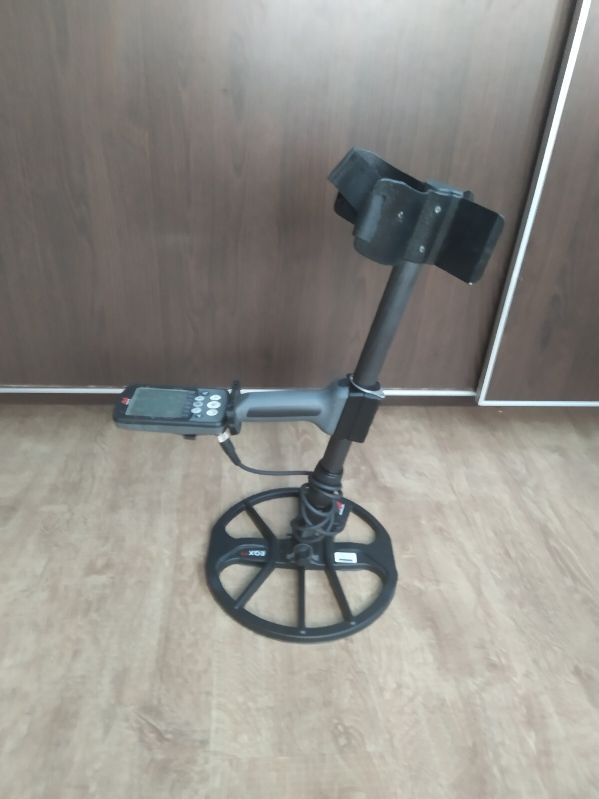 Telescopic Carbon Fibre Shaft for Minelab Equinox 600/800 Metal Detector 1 - Picture 9 of 9