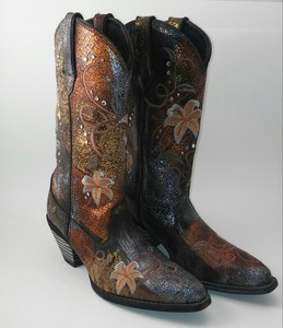 botas vaqueras floreadas