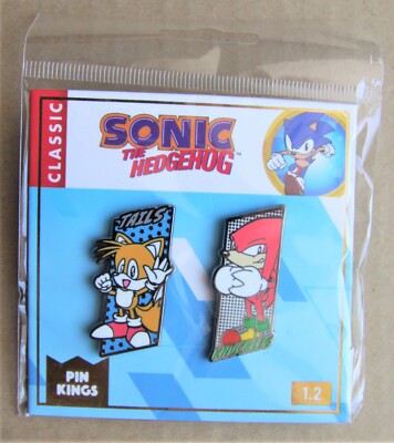 Sonic the Hedgehog Pin Set of 2 Knuckles Tails Metal Badge SEGA