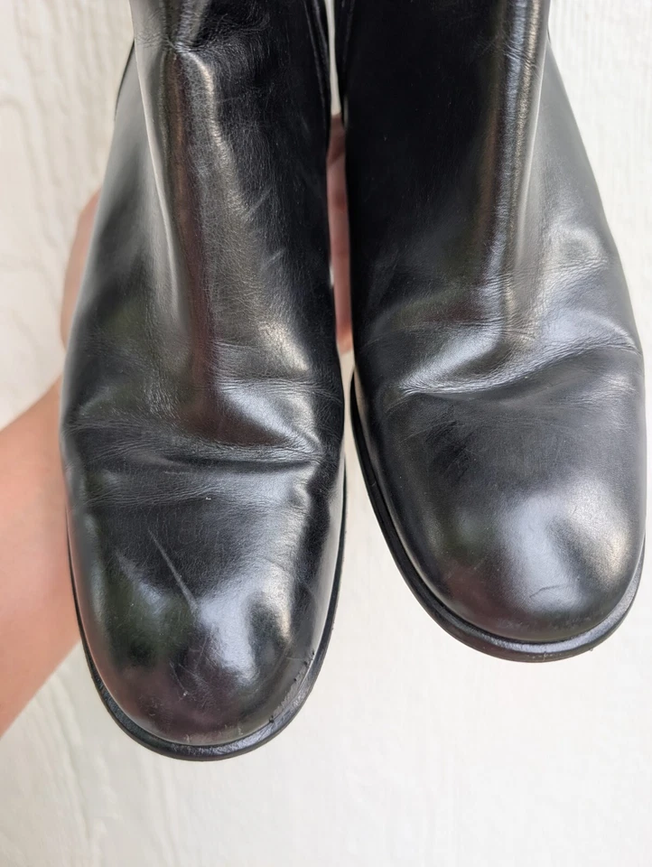 SALVATORE FERRAGAMO Bota de Cuero Negro Botín Tacón Grueso Hebilla Cremallera Talla 9M Foto 4 de 4