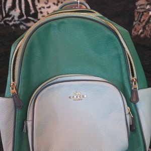 best leather backpack brands The Compact Body color (Drag/Body):Clear/Black overnight bag CHICKEN (S-L) Price Abu Matic Vintage