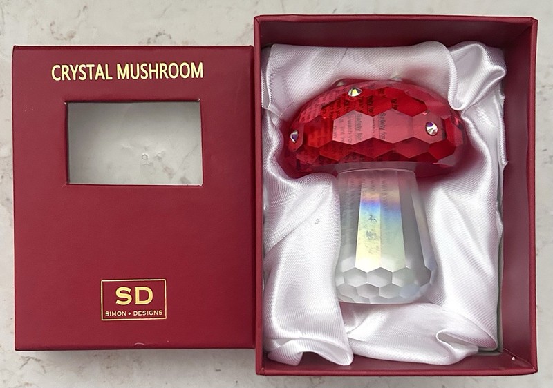 Simon Designs Crystal Red Mushroom W/ Rhinestones Paperweight! Original Box!