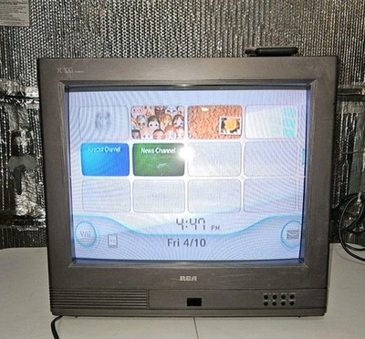 1992 RCA XL100 20” CRT TV Wood Grain W/ Rare Remote Control Retro