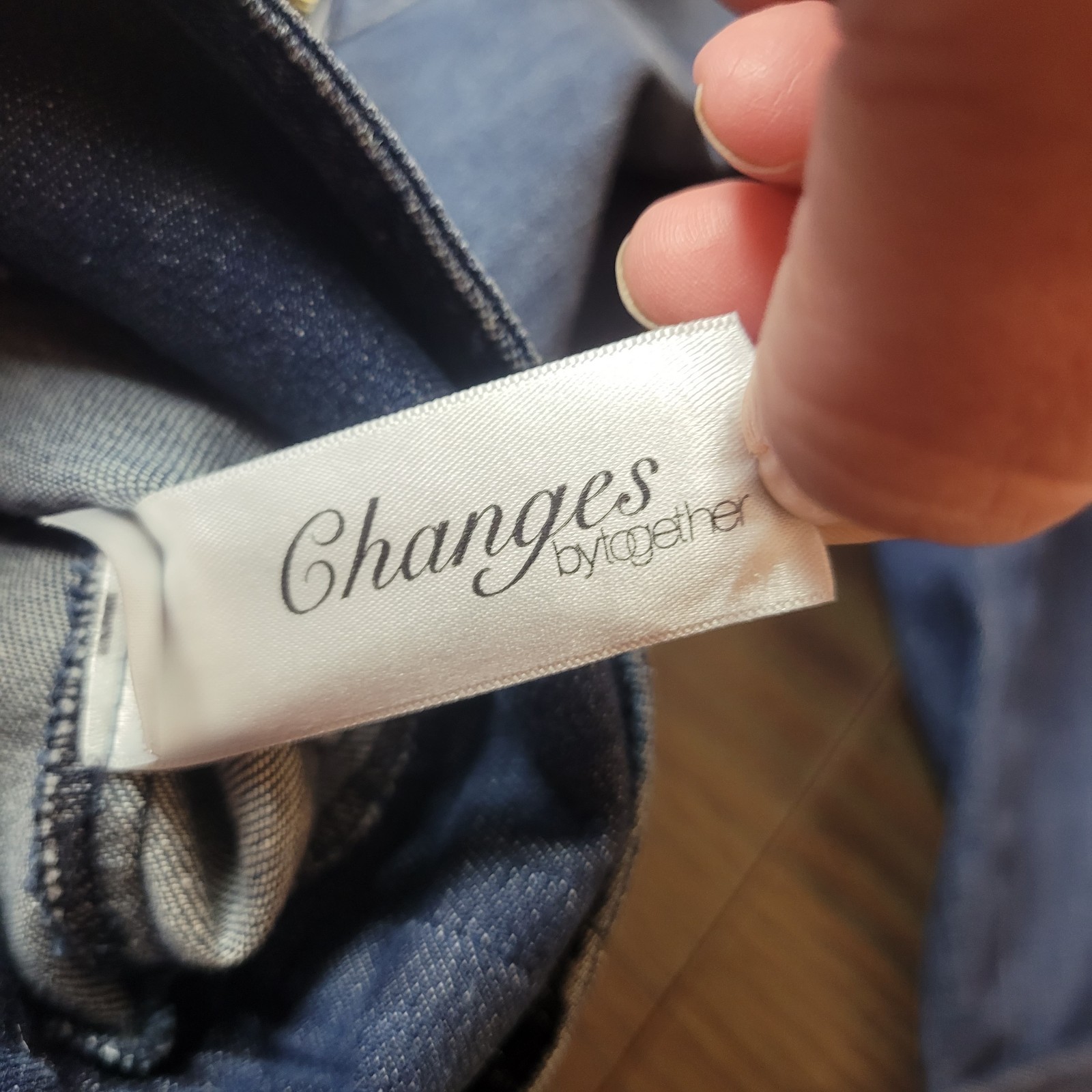 Changes By Together Denim jacket featuring a vibr… - image 5