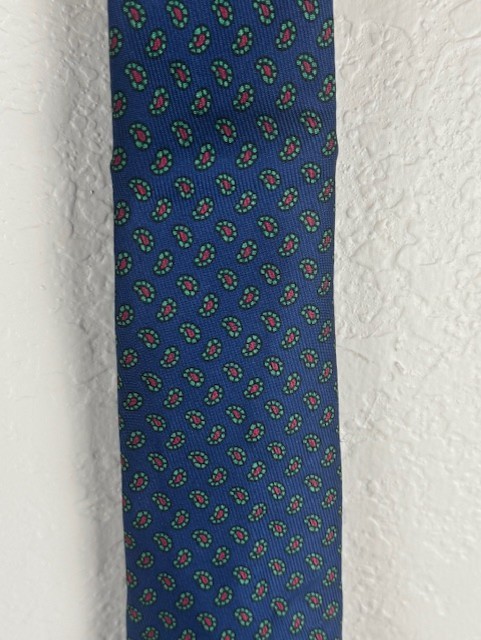 Turnbull & Asser Hand Made In England Blue Paisley Silk Mens Necktie GUM TWILL