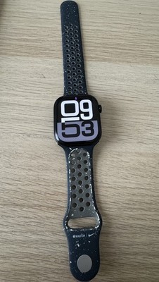 Apple Watch Series 10 GPS + Cellular 46mm Smartwatch Aluminium Case - Excellent