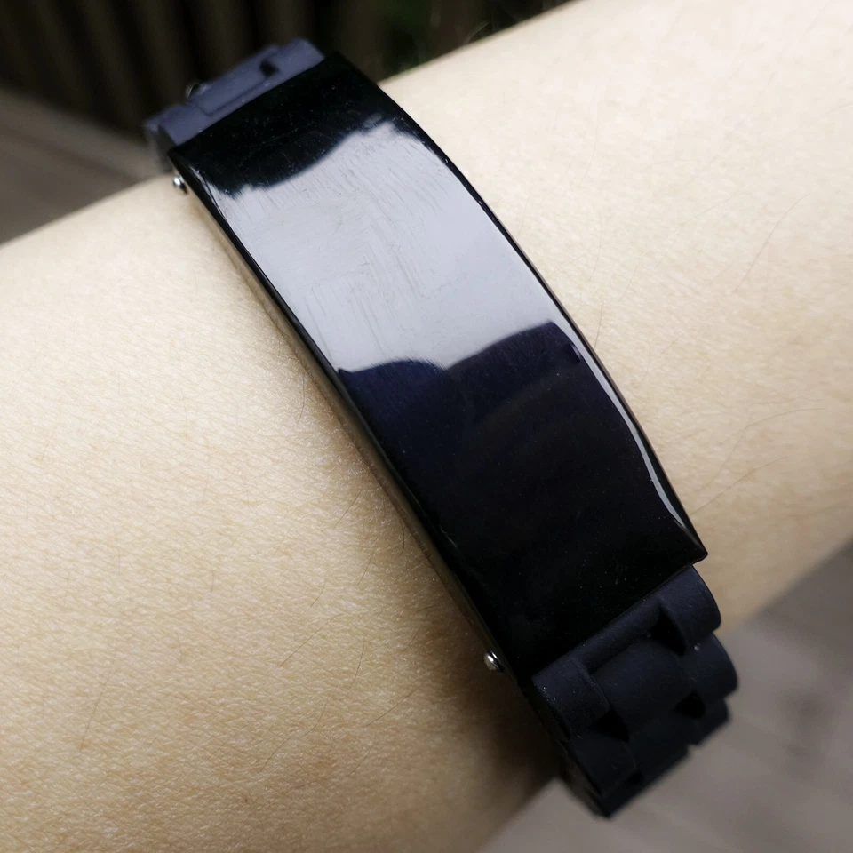 Pulsera de silicona negra para hombre Medical Alert ID grabado personalizado Foto 3 de 4