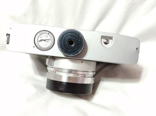 Canon Kamera Canonet QL25 Vintage und zwei Blitzgeräte alle für Teile oder Reparatur ungetestet - Bild 8 von 14