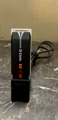 D-link DWA-140 Wireless USB Adapter with Dock Wifi Range Booster