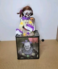 Spirit Halloween Jacked Up Jill Clown Zombie Crank Jack In The Box w/ Sound READ