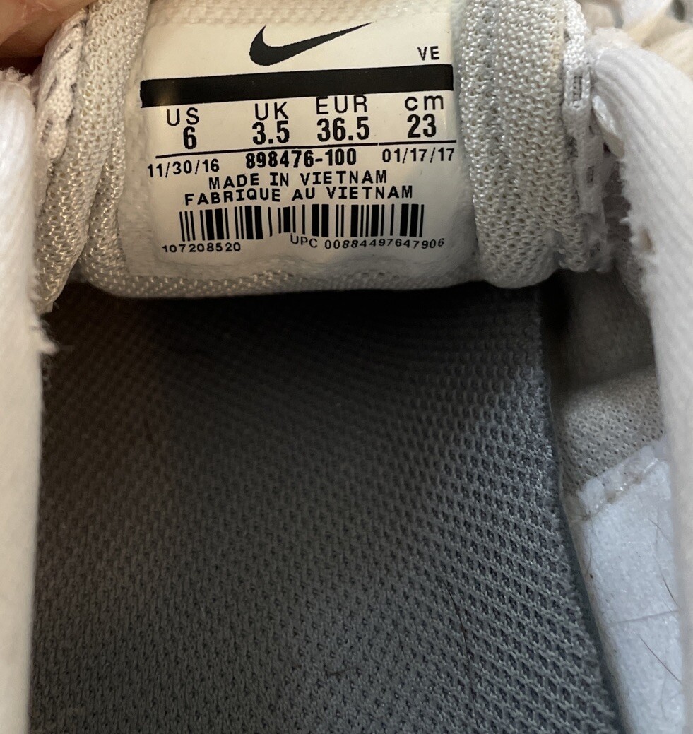 trending nike trainers