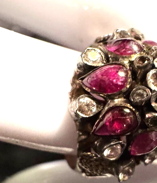 14K Harem Princess Siamese (Thai) Dome Ring Ruby & Clear Crystals, Diamonds? - Image 2 of 4