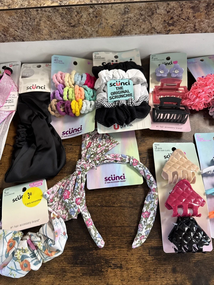 12 Piece Scunci Lot: Headbands, Clips & Scrunchies: Multicolor #6 - Image 3 of 4