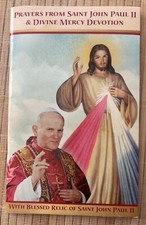 Prayer Book: PRAYERS FROM ST JOHN PAUL II & DIVINE MERCY DEVOTION + Relic *NEW*