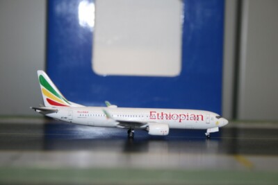 Aeroclassics 1:400 Ethiopian Airlines Boeing 737 MAX 8 ET-AVJ (AC419543)