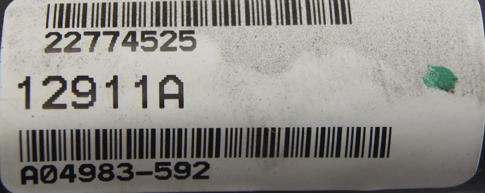 GM Silverado & Sierra 2500HD/3500HD 2011 cuello de llenado de combustible flexible nuevo OEM 22774525 Foto 3 de 4