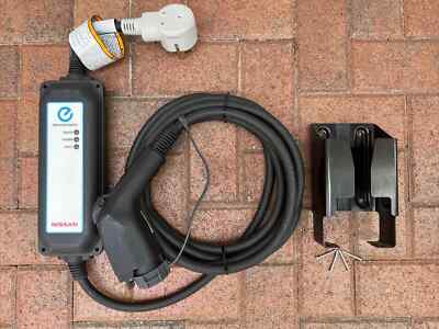 Nissan Leaf Ariya 240v EV Charger level 2 30 Amps fast charging cable 220v OEM