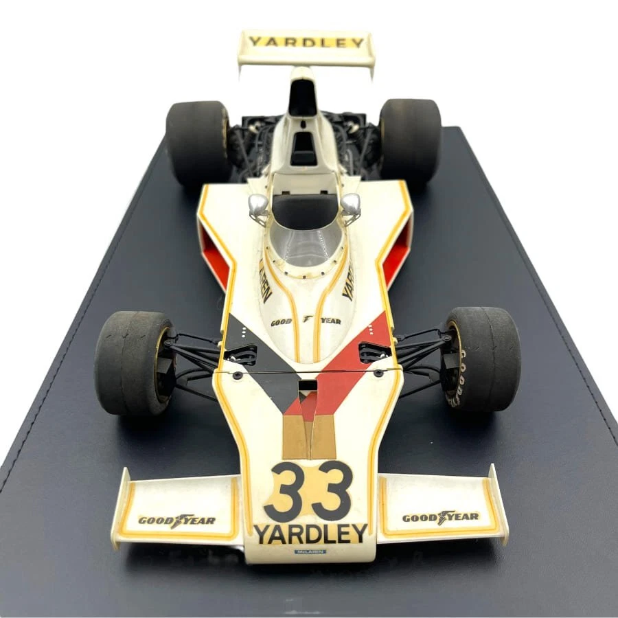 Modellino F1 Kit Build Tamiya 1/12 McLaren Ford M23 1974 #33 M. Hailwood - Immagine 3 di 4