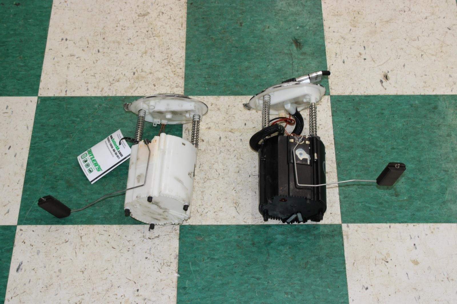 14-21 Ghibli 3.0L Gas Pair 2X Fuel Pump Sending Assembly Factory OEM OE WTY WTY