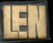 LF20133 NOS VINTAGE 1970s/80s CUT-OUT NAME  LEN  SOLID BRASS BUCKLE