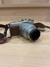 OLYMPUS PEN E-P2 Mirrorless Camera with M.ZUIKO 14-42mm Lens Silver Brown