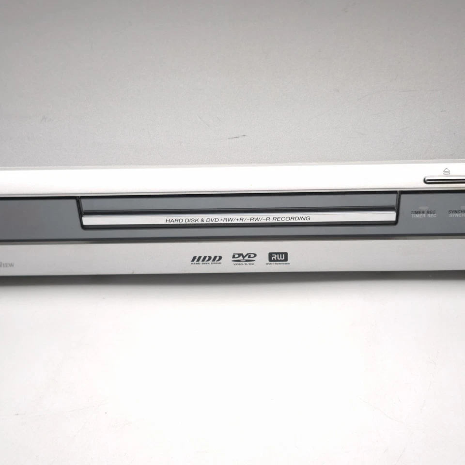 Sony Hard Disk & DVD+RW/+R/-RW/-R Recording (RDR-HX910) Silber - Zustand GUT! - Bild 3 von 4