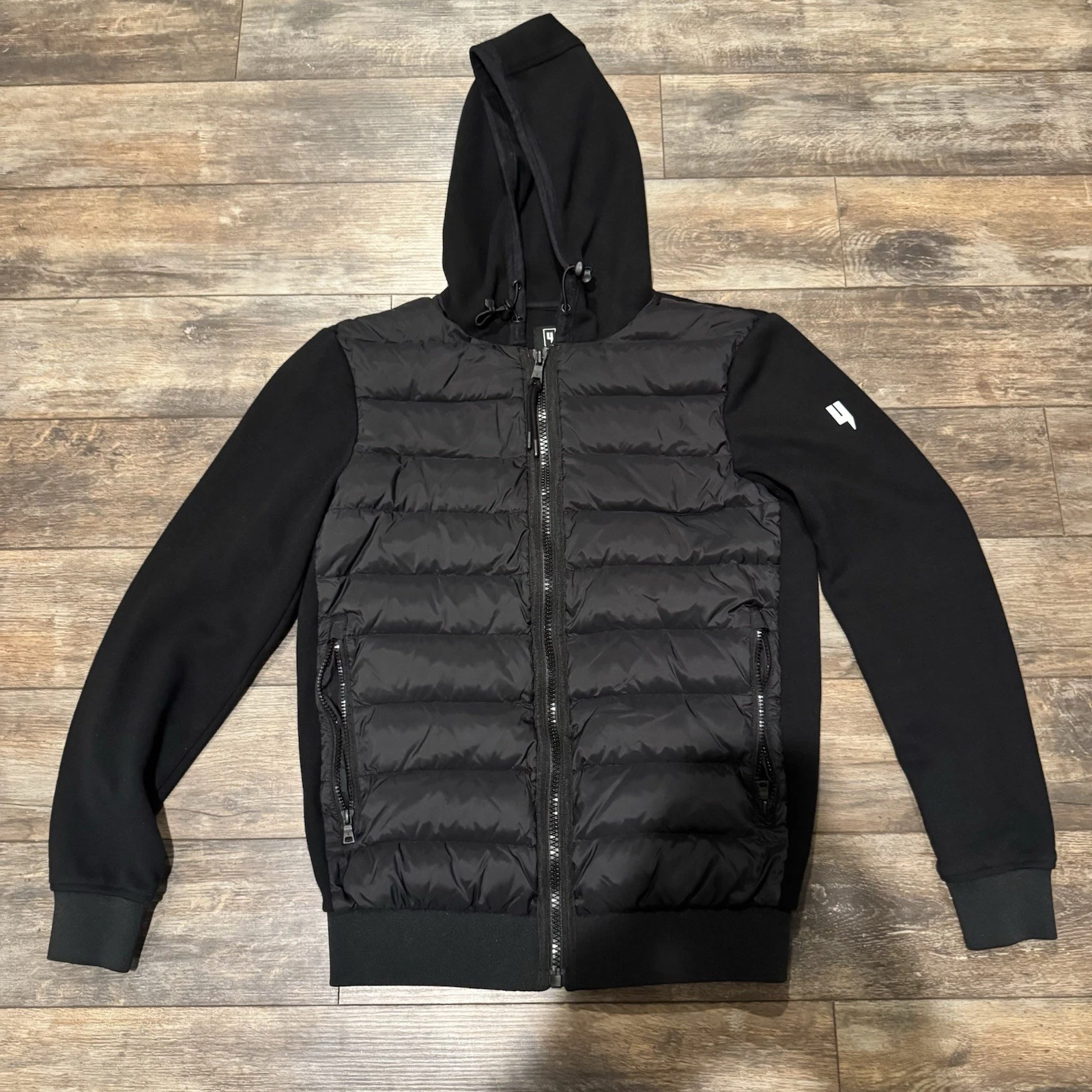 Yelir World Quilted Panel Jacket Size Medium Black