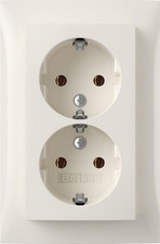 Berker SCHUKO-Doppelsteckdose 47748989 Steckdosen SCHUKO-Doppelsteckdose