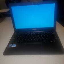 ASUS VivoBook 11.6 inch laptop 4GB/64GB READ DESCRIPTION