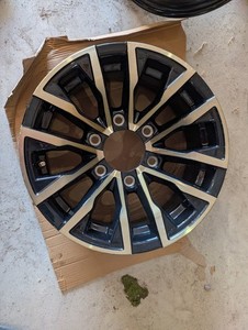 15" X 6", 6 LUG ON 5.5"  ALUMINUM TRAILER WHEEL - BLACK