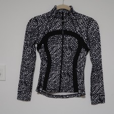 Lululemon Size 8 Women Define Jacket Luon in White Black Full Zip