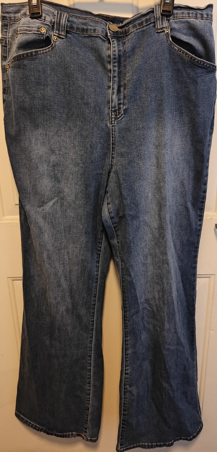 Co. Bootcut Blue Medium Wash Denim Jeans Women Plus 20w 5-po