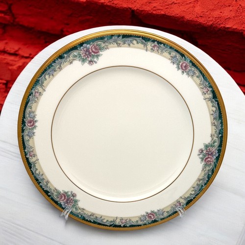 PAIR of Vintage NORITAKE Japan MI AMOR 4717 Bone China 8.5” SALAD PLATES - Picture 3 of 5