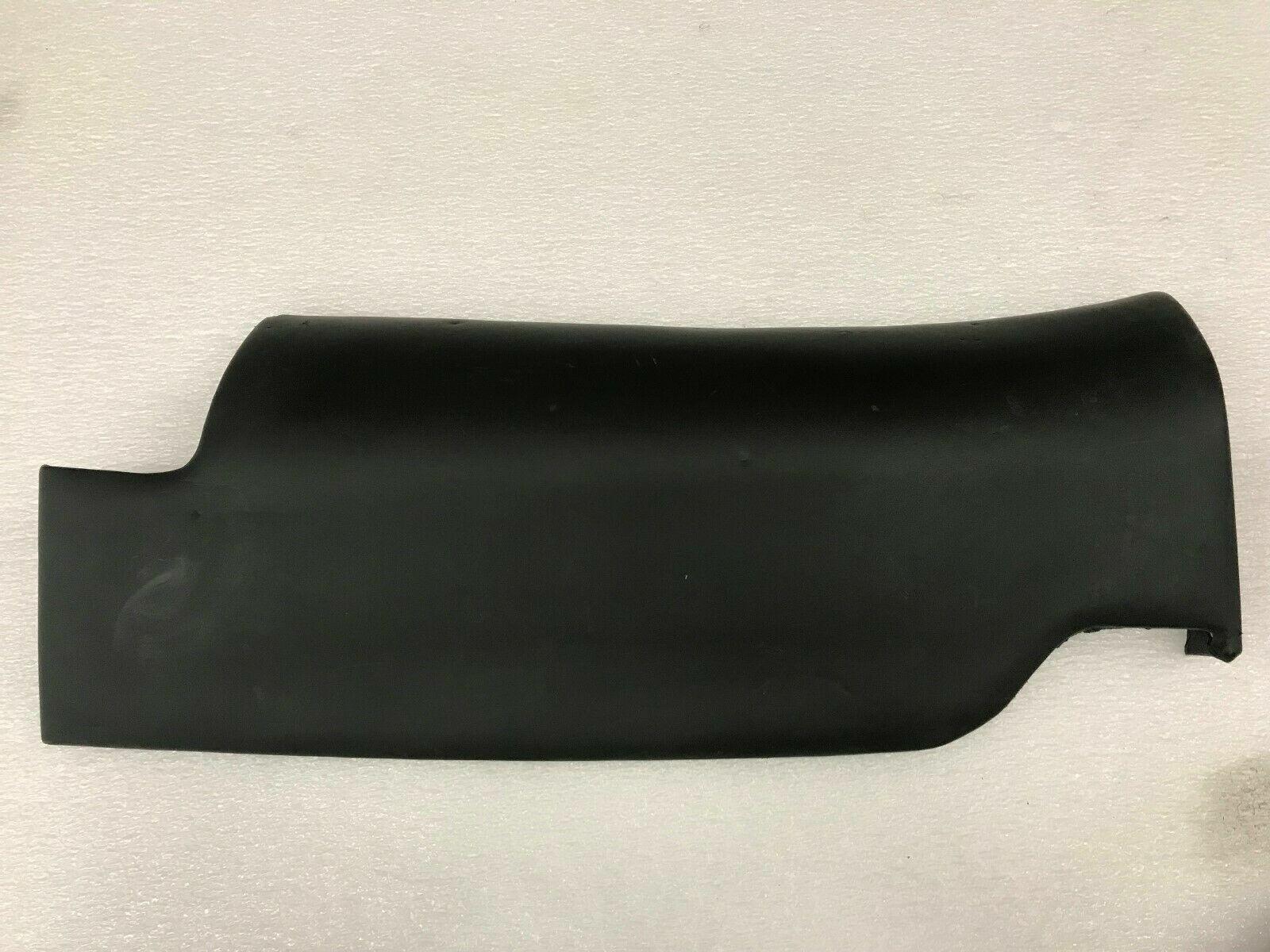 LAMBORGHINI MURCIELAGO LP640 LOWER RIGHT DASHBOARD INTERIOR TRIM OEM 413857006