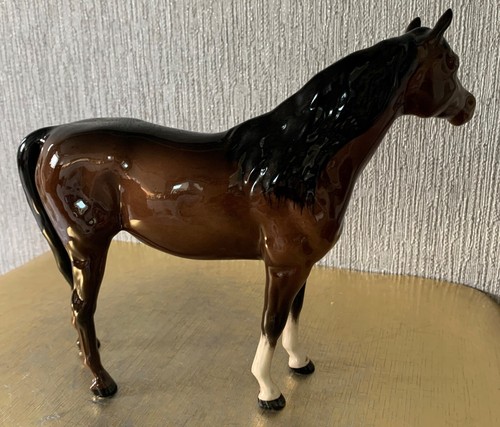 BESWICK HORSE THE ARAB BAHRAM BROWN BAY GLOSS MODEL No. 1771 PERFECT WITH LABEL - Picture 2 of 7
