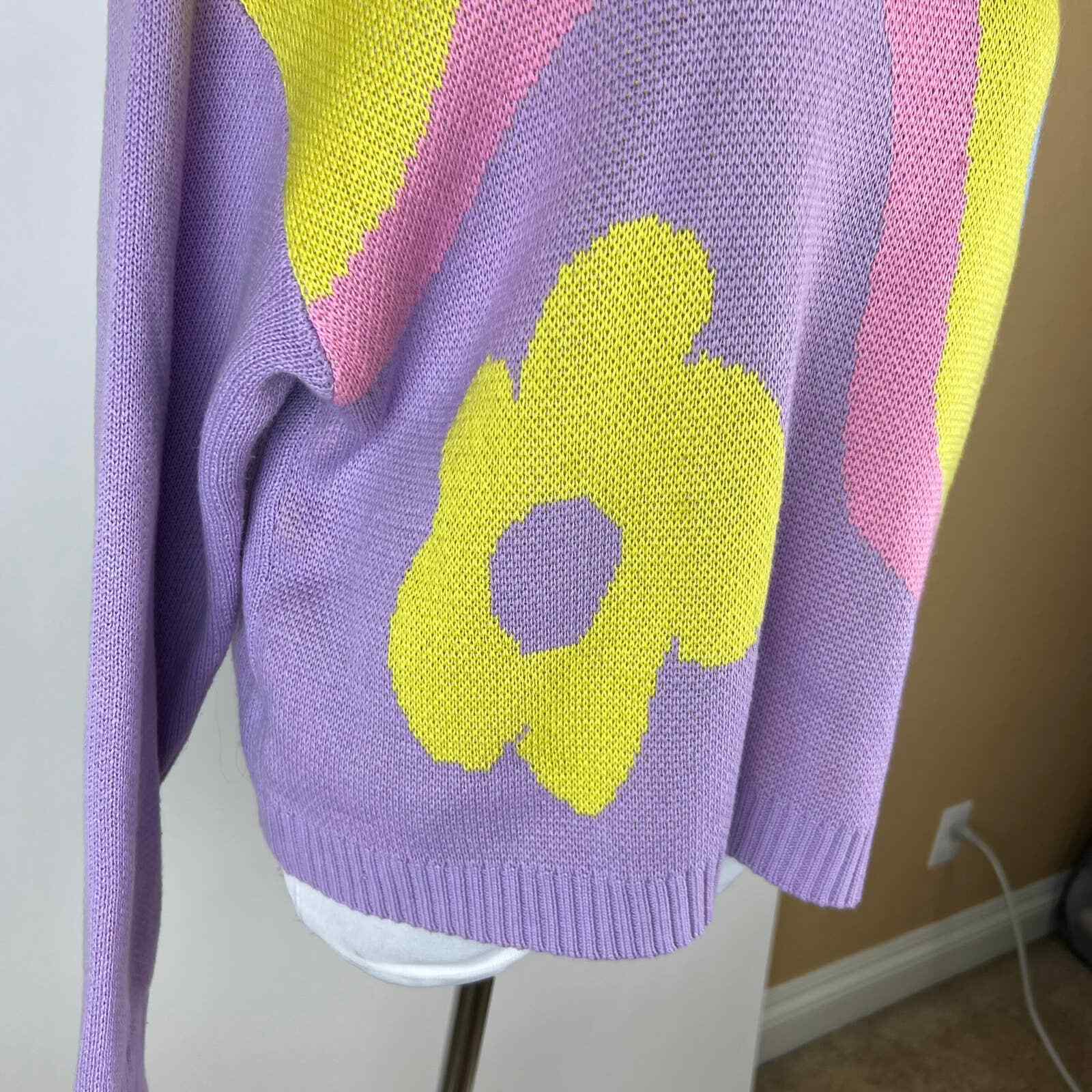 Cider Pastel Floral Hippie Retro Sweater Floral size … Gem