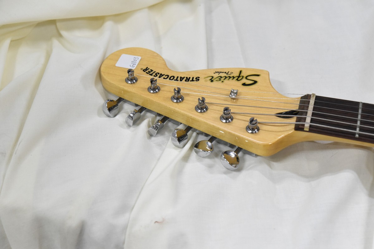Squier Stratocaster インドネシア 2013年製 Squier