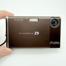 極美品オールドコンデジFUJIFiLM FINEPIX Z5 6.3メガピクセル Amazon | FUJIFILM デジタルカメラ FinePix(ファインピックス) Z5fd FX