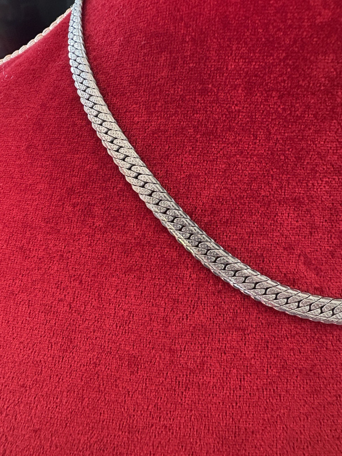 Sterling Silver Etched Pattern Flat Snake Chain N… - image 3