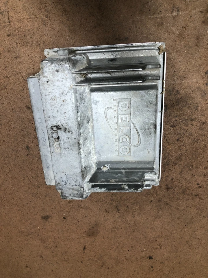 00-02 Chevrolet Cavalier Pontiac Sunfire Módulo de control del motor 2,2 L ECM 16268310 Foto 4 de 4