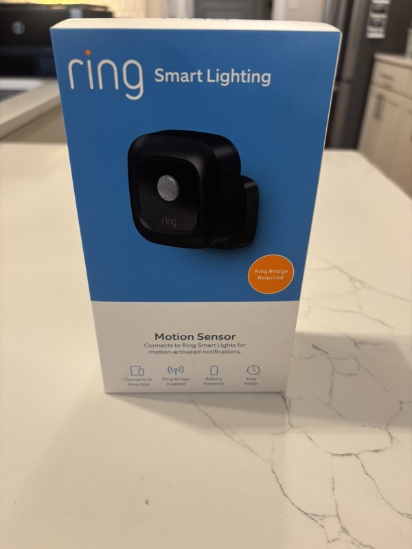 Ring Smart Lighting Motion Sensor - Black (5SM1S8-BEN0) NEW